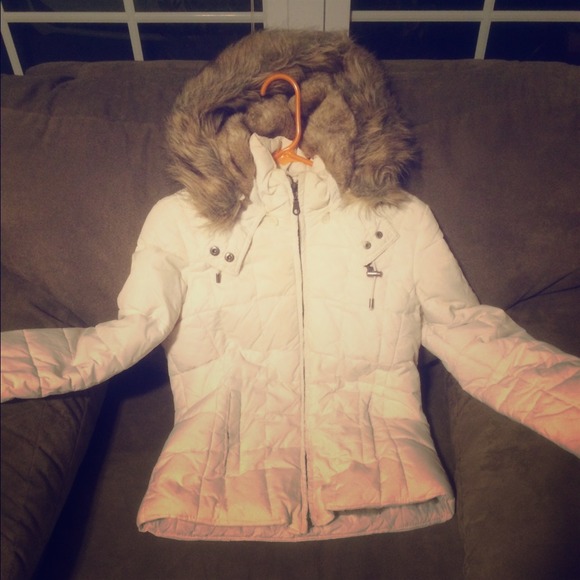 More pics of white A&F jacket