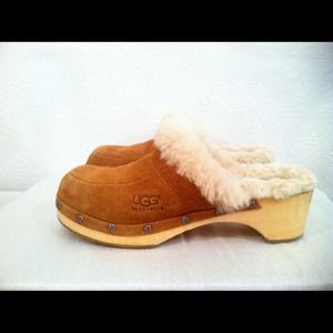 UGG Australia Kalie Clog, Size 5