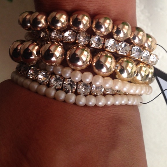 Bracelets - Picture 2 of 2