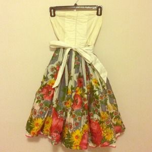 Anthropologie flower stand dress