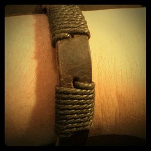 Leather bracelet