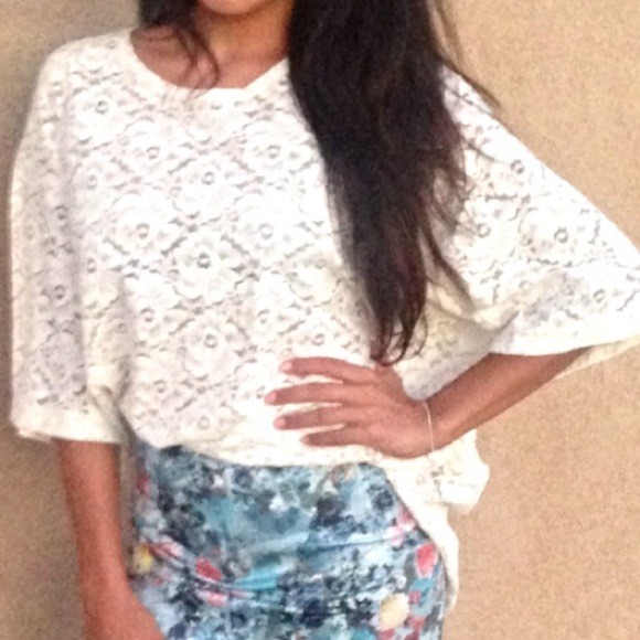 Vintage Oversized Lace Blouse