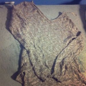 V neck long sleeve sweater