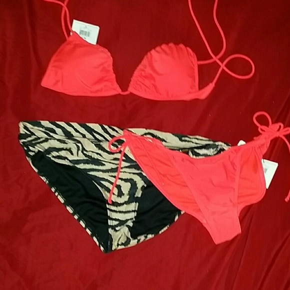 😍💖Swim Suit Set💓 - Picture 2 of 3