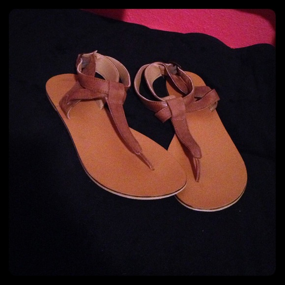 Brown leather strappy sandals