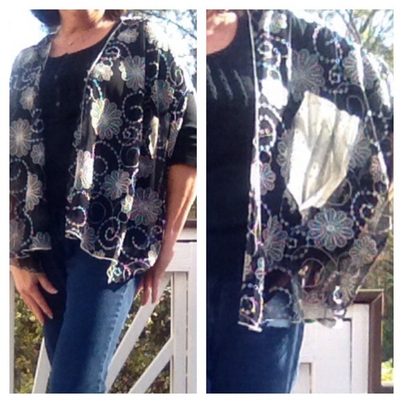 Forgotten Grace Emroidered Mesh Shawl/Cardigan - Picture 5 of 5