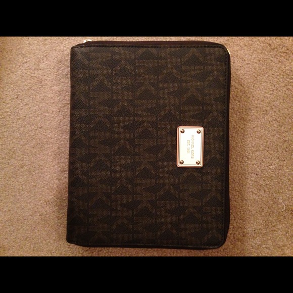 *SOLD***Michael Kors IPad Case