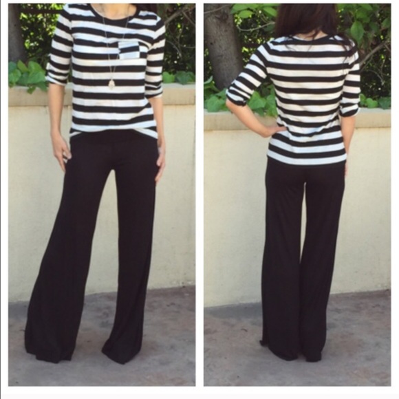 Chic wide striped top. SALE LOWEST PRICE - Picture 3 of 3