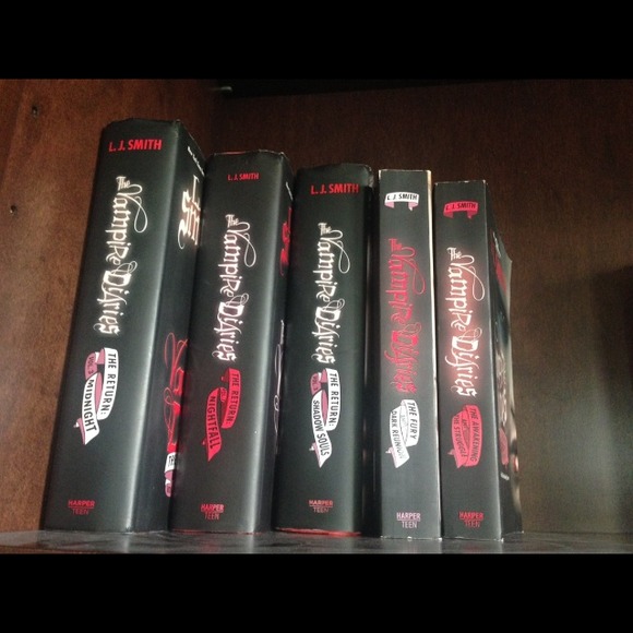 Vampire diaries entire set