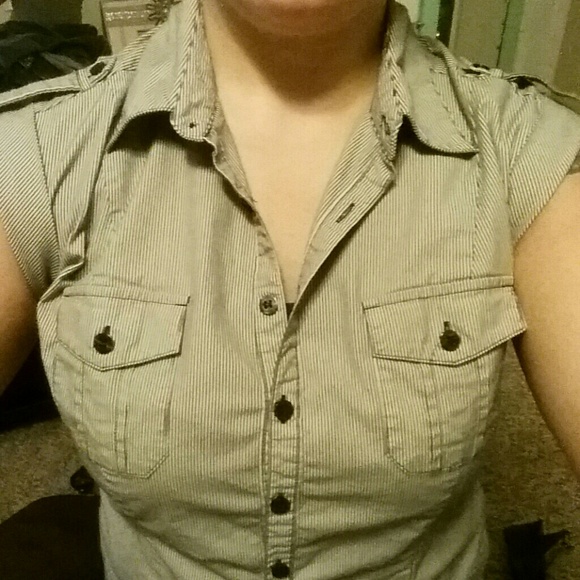 Pinstripe short sleeve button up