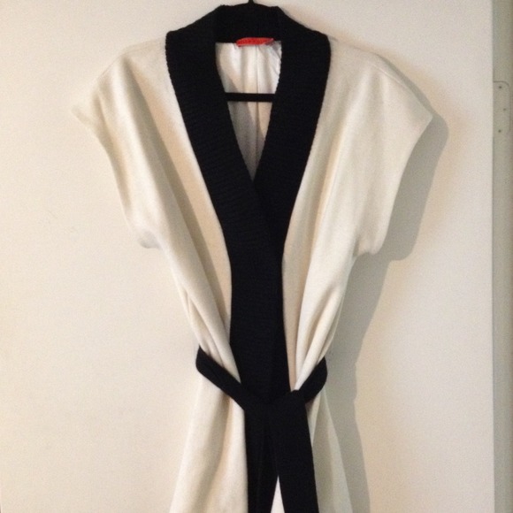 Alice & Olivia sleeveless jacket