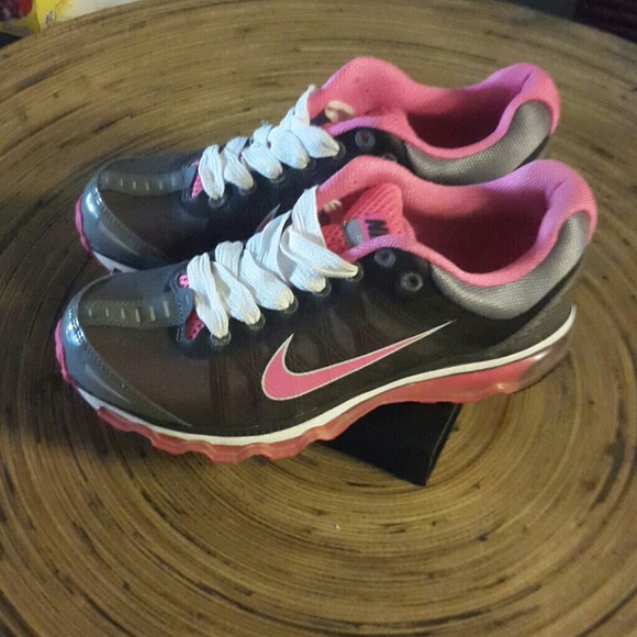 Sold - Picture 2 of 4