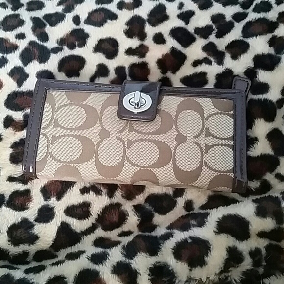 Coach wallet