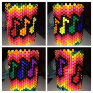 LARGE RAINBOW MUSIC NOTES KANDI CUFF