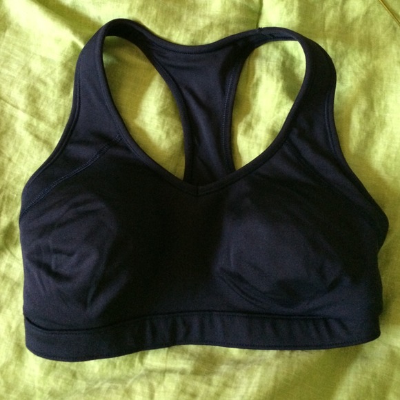 Brand new without tag GAP sport bar 34C