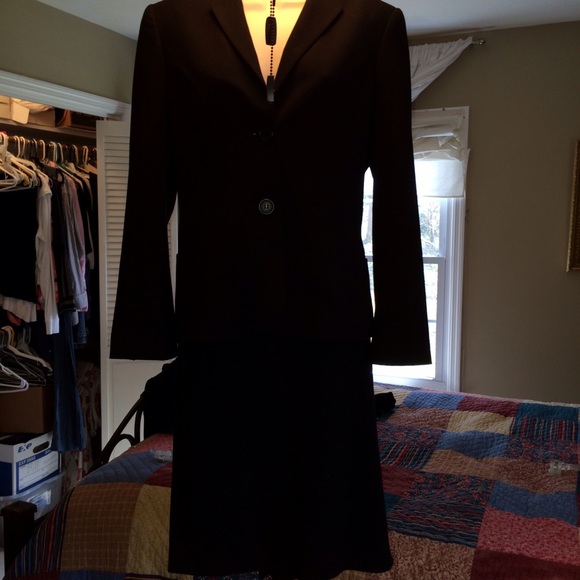 ⛔REDUCED⛔✂️️NWT Max Studio black suit.