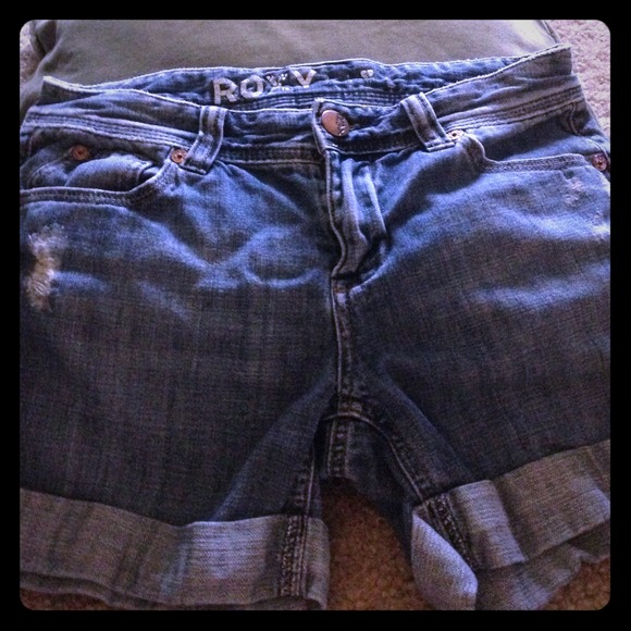 Roxy shorts