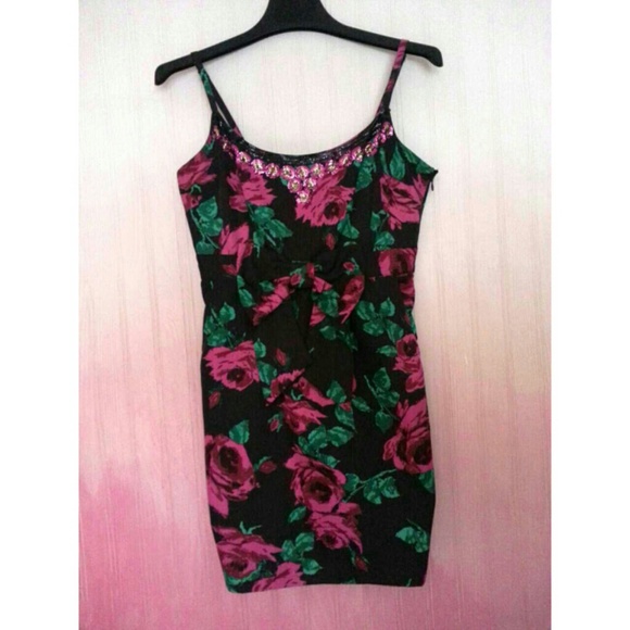 Forever 21 roses dress motel nasty gal bow sequin