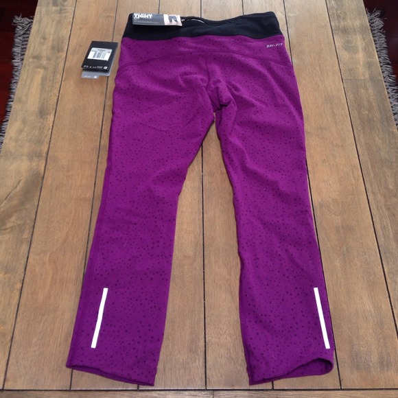 Nike Epic Lux Tight Running Capris - Picture 2 of 4