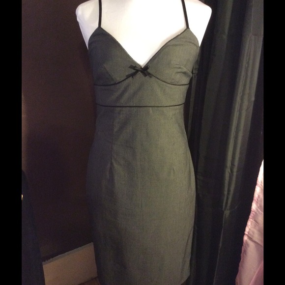 GRAY SPAGHETTI STRAP DRESS