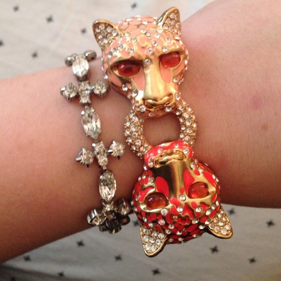 HP 9/11 🎉🎉 J.crew leopard Bangle