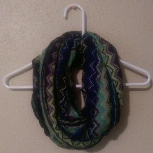 Infinity scarf