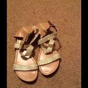 Goog glittery sandals