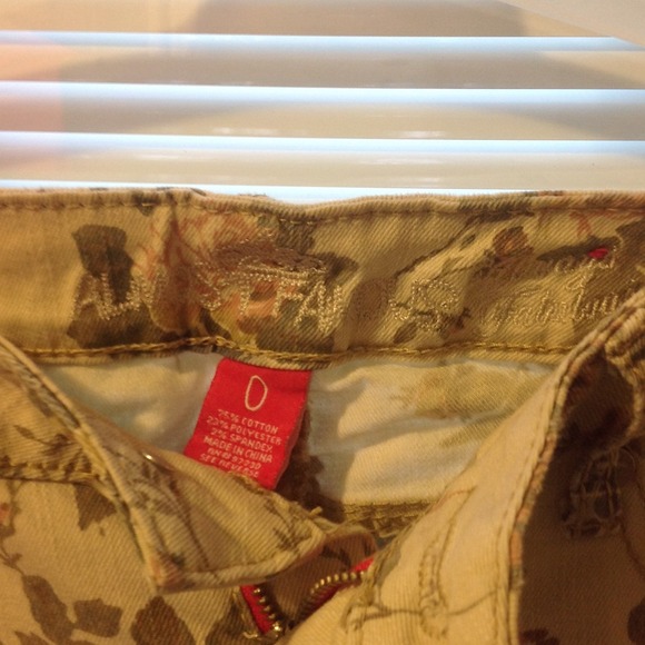 Almost famous printed skinny jeans - Picture 3 of 3