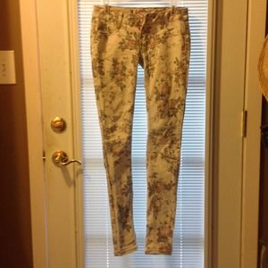 Almost famous printed skinny jeans
