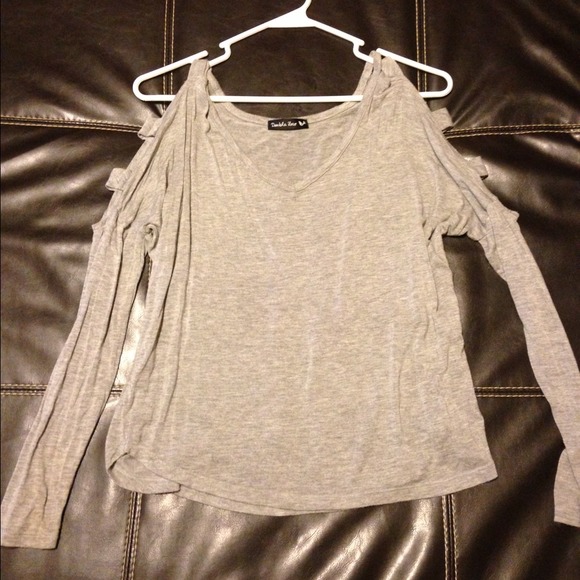 SOLD ON SS Boutique gray shoulder cut off top