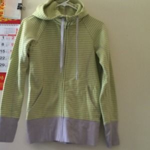 New without tag GAP sport hoodies