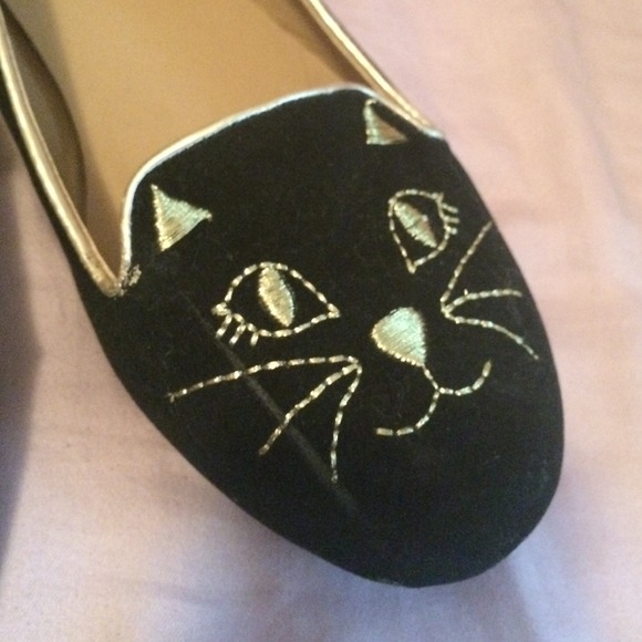 🚫SOLD🚫Kitty cat flats - Picture 2 of 3
