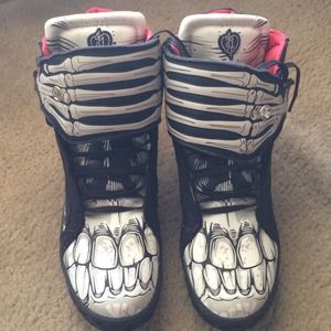 Iron Fist sneakers!!!