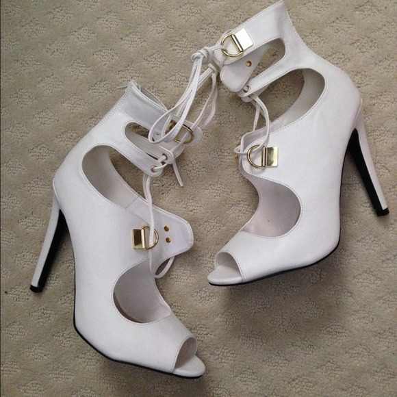 White tie up heels