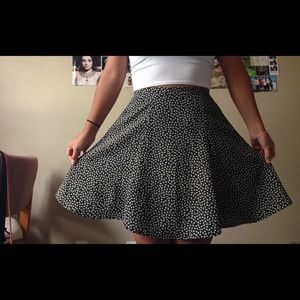 Beige & black mini flower circle skirt