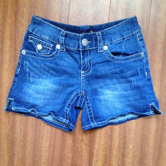 Seven7 denim shorts