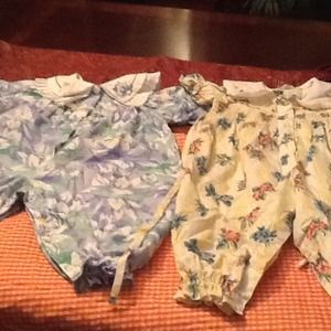 Baby girl ballon jumpers.