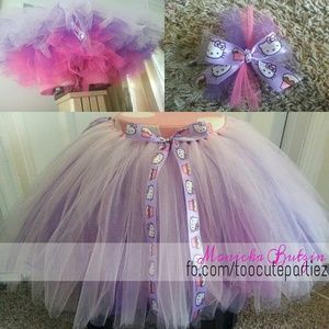 Little Girls 6/7 Hello Kitty TuTu with Hair Bow