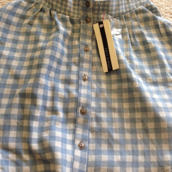 Gingham skirt (new) - Picture 3 of 3