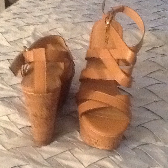 Strappy Sandals - Picture 4 of 4