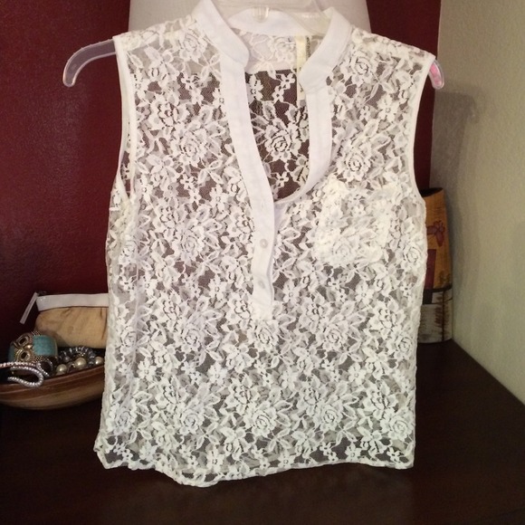 Lace top