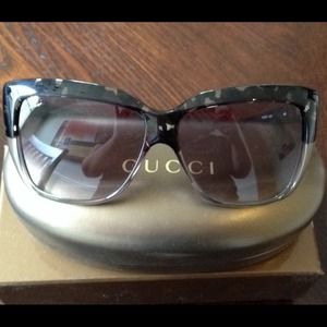 Re-Posh New Gucci Sunglasses