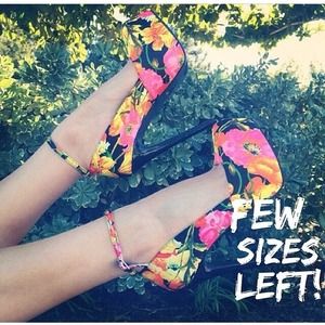 Love Me Not & Mink Pink Bundle 5.5