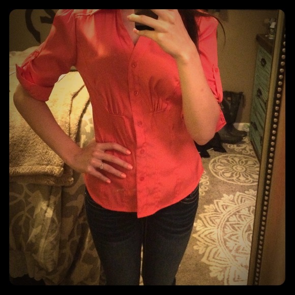 🌷Body Central Blouse🌷 - Picture 1 of 4