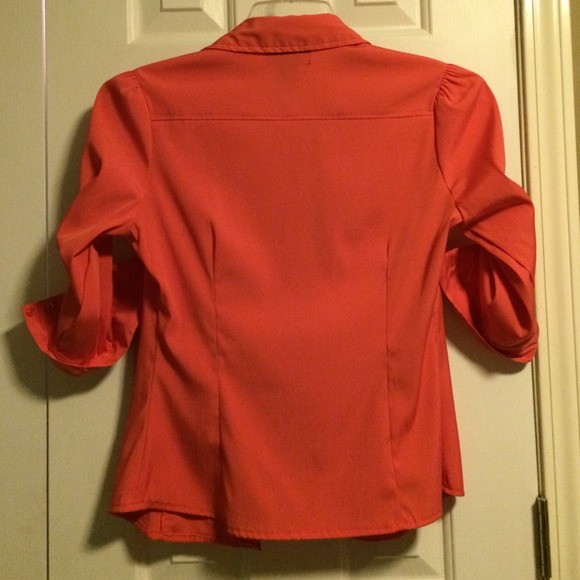 🌷Body Central Blouse🌷 - Picture 3 of 4