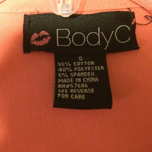 🌷Body Central Blouse🌷 - Picture 4 of 4