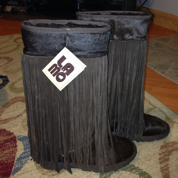 lamo fringe boots