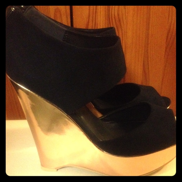 Forever 21 Shoes - Navy Blue wedge with Gold-ish copper bottom