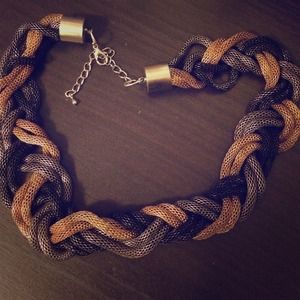 Black, bronze and silver twist short necklace