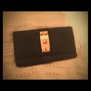 Vince camuto clutch